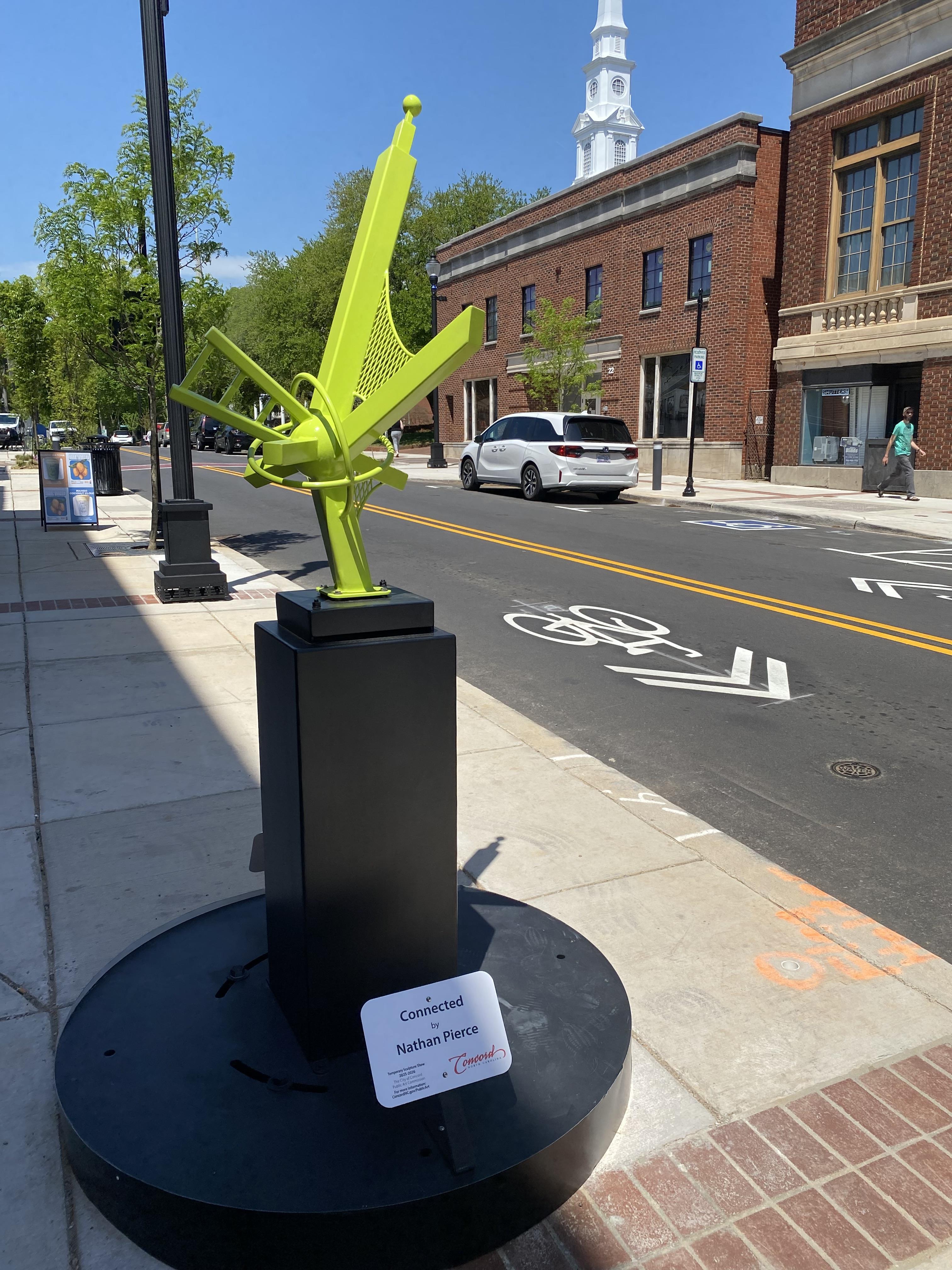 Picture showing the "Connected" sculpture in Downtown Concord